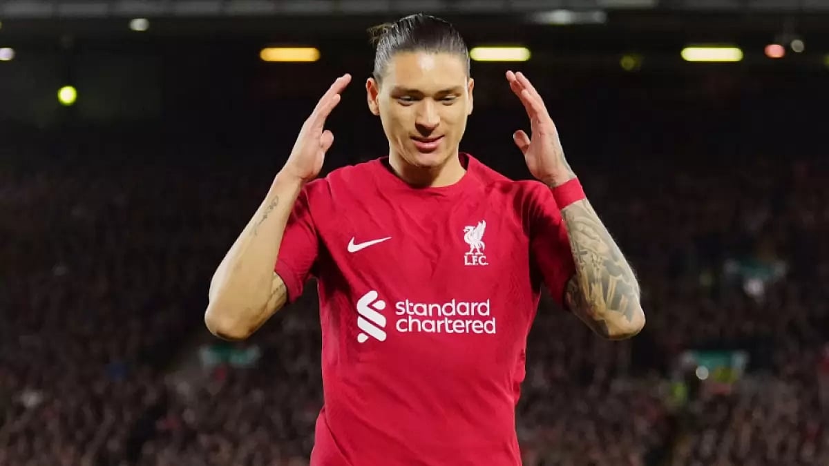 Darwin Nunez celebrates Liverpool goal