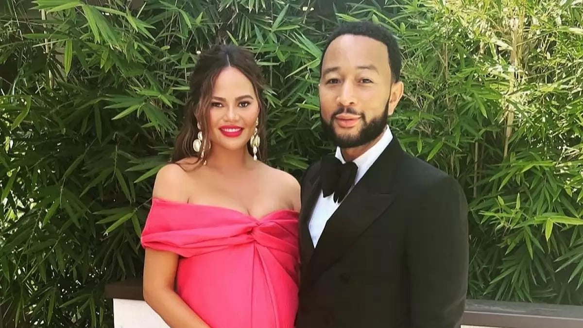 Chrissy Teigen and John Legend 