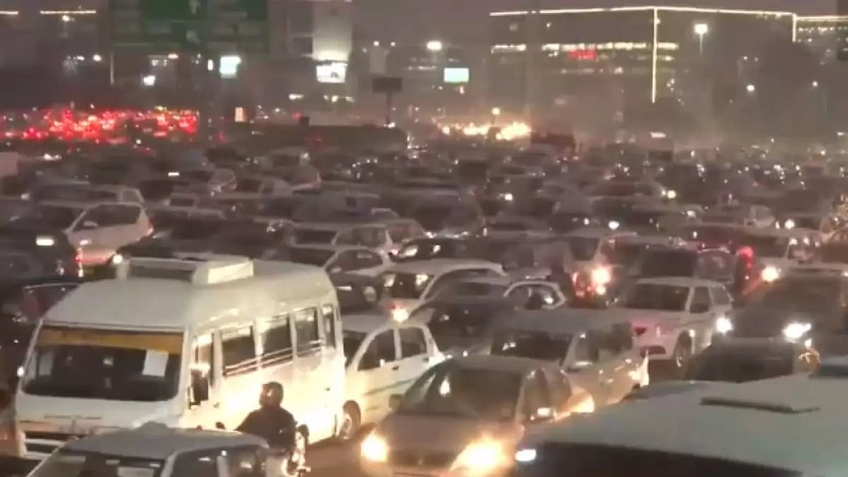 Image grab of traffic in the Delhi-Gurgaon border. 