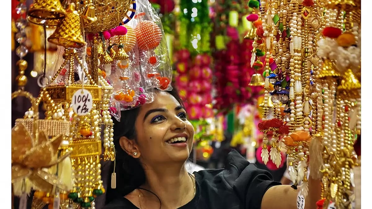 Diwali shopping in Moradabad