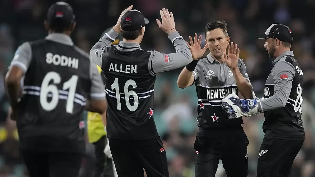 New Zealand could become the first team to qualify for semis with a win against England.