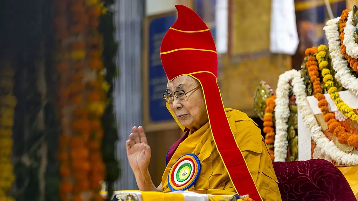 Dalai Lama at a prayer session 