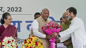 Real Change of Baton or mere Rhetoric? Congress President Mallikarjun Kharge welcomed by Gandhis