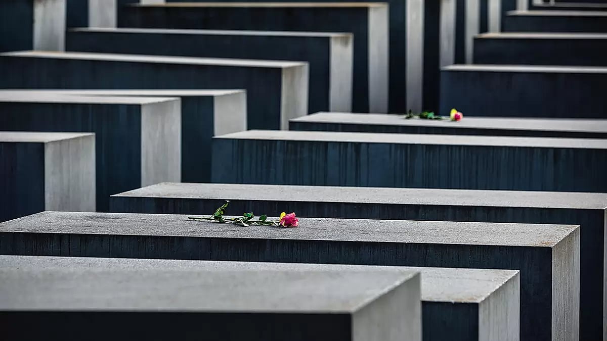 Holocaust Literature: Stories About Heinous Crimes Nazis Perpetrated Against Jews