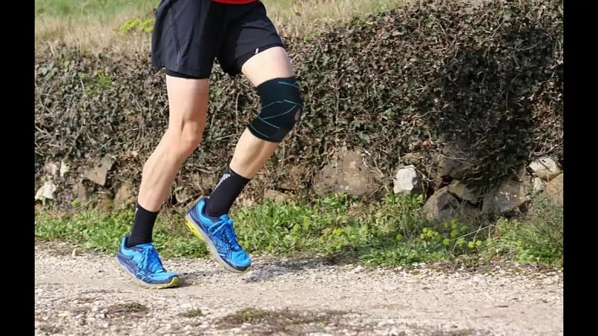 Fitnus Knee Compression Sleeve 