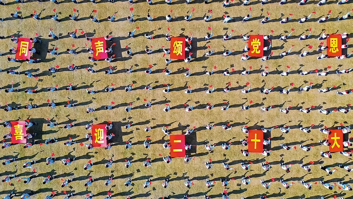 Decked Up for the Occasion: A Chinese primary schoool holds a welcome event for the 20th Congress