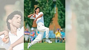 Throwing a Seamer: Atul Wassan bowling for India against Minor Counties in 1990