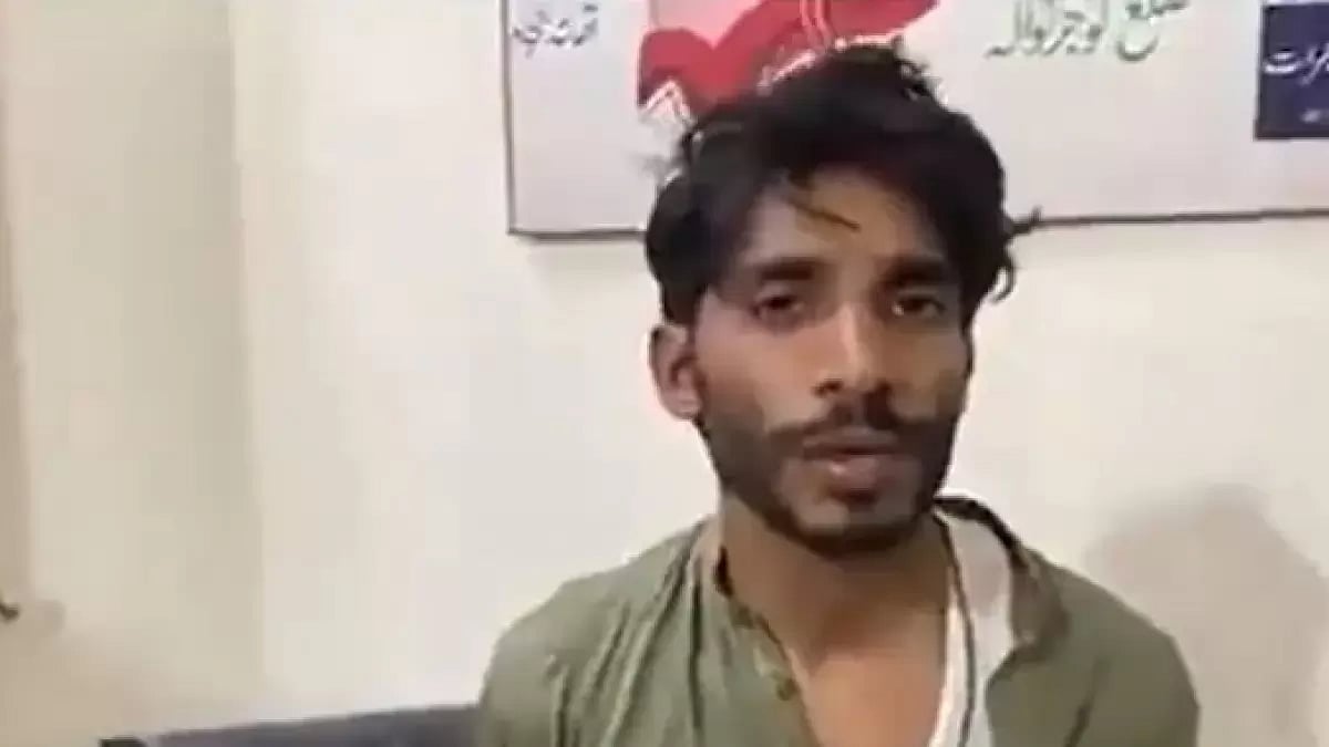 Screen grab of Imran Khan's attacker confessing to the crime