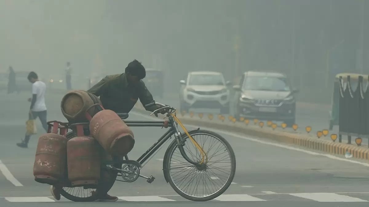 Weather: Air pollution in Delhi 