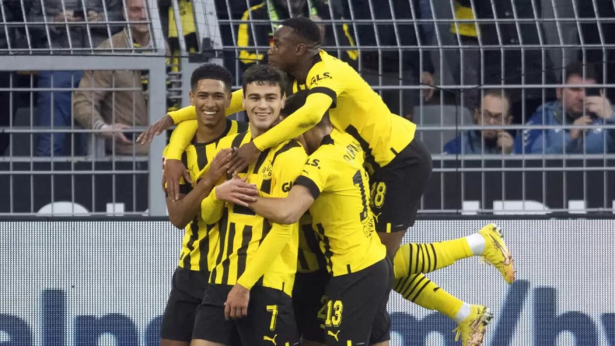 Giovanni Reyna scored Dortmund's second goal of the match against Bochum.