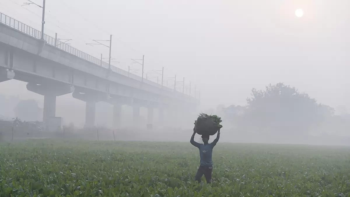 Weather: Smog in Delhi 