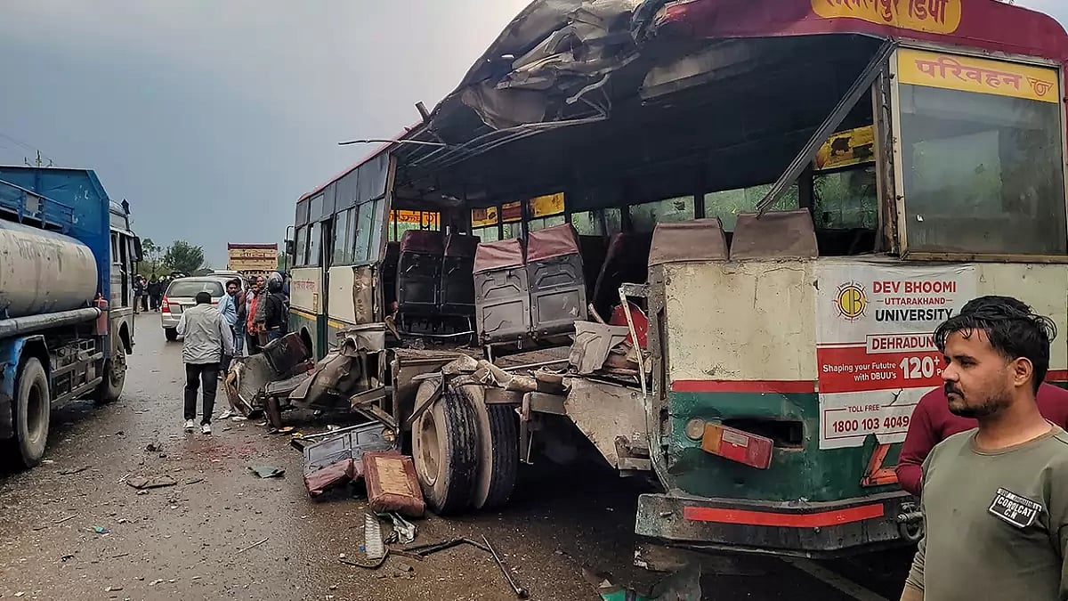 Road accident in Samba