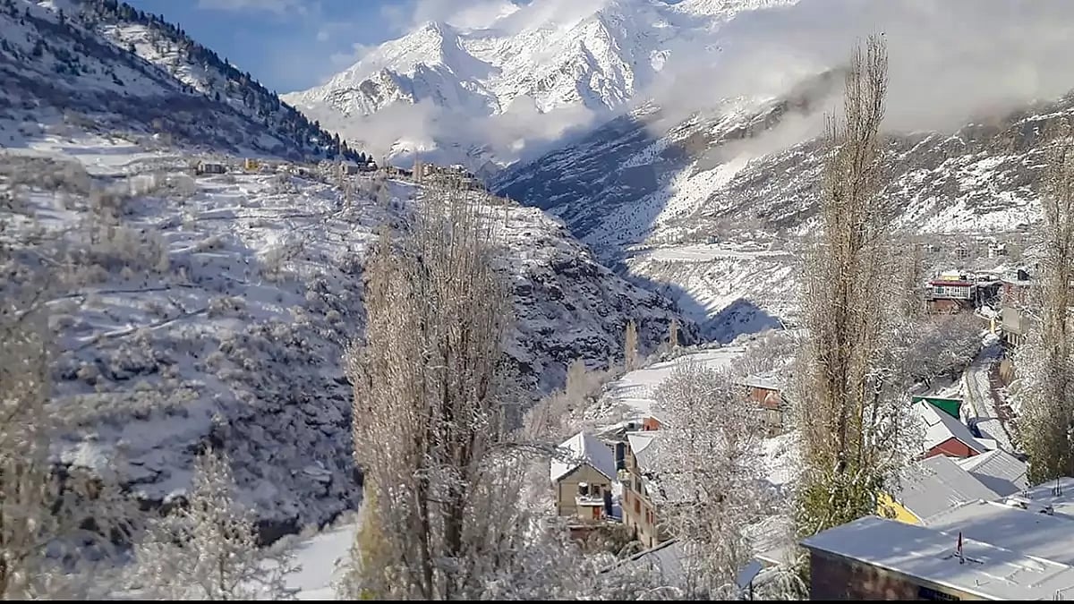 Snowfall in Lahual Spiti