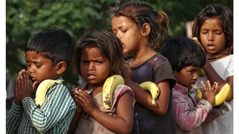 Around 135 million people have advanced above poverty between 2015-16 and 2019-21, according to a report by NITI Aayog. (Representative Image) - null