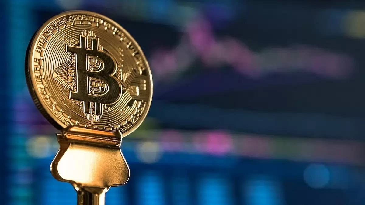 Bitcoin Bank Breaker