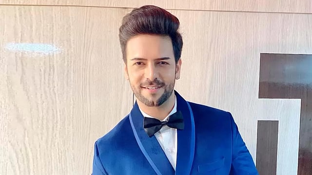 Sanjay Gagnani Starts Shooting For His Upcoming Music Video 'Hola'