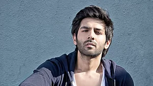 Instagram : Kartik Aaryan