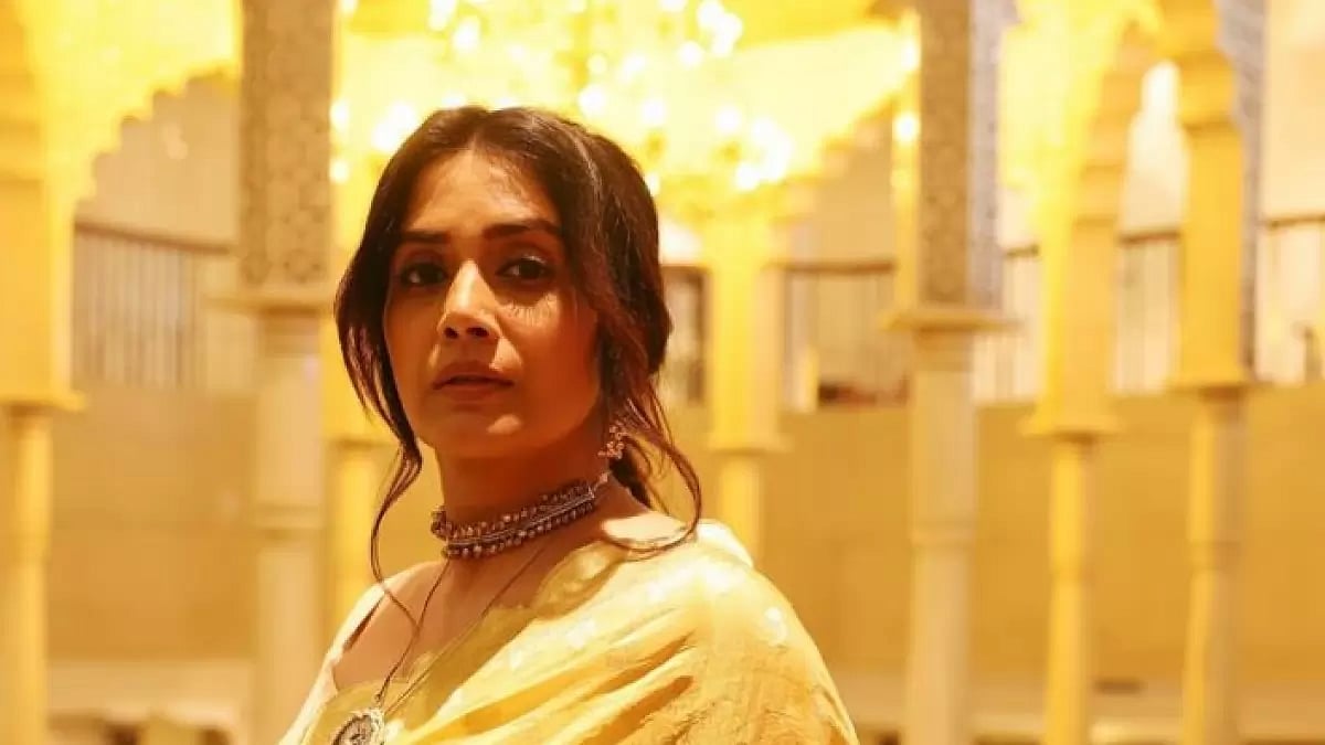 Sonali Kulkarni will be seen in 'Dharavi Bank'