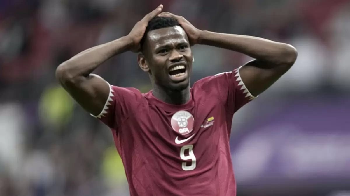 Hosts Qatar already lost to Ecuador in the opening tie.