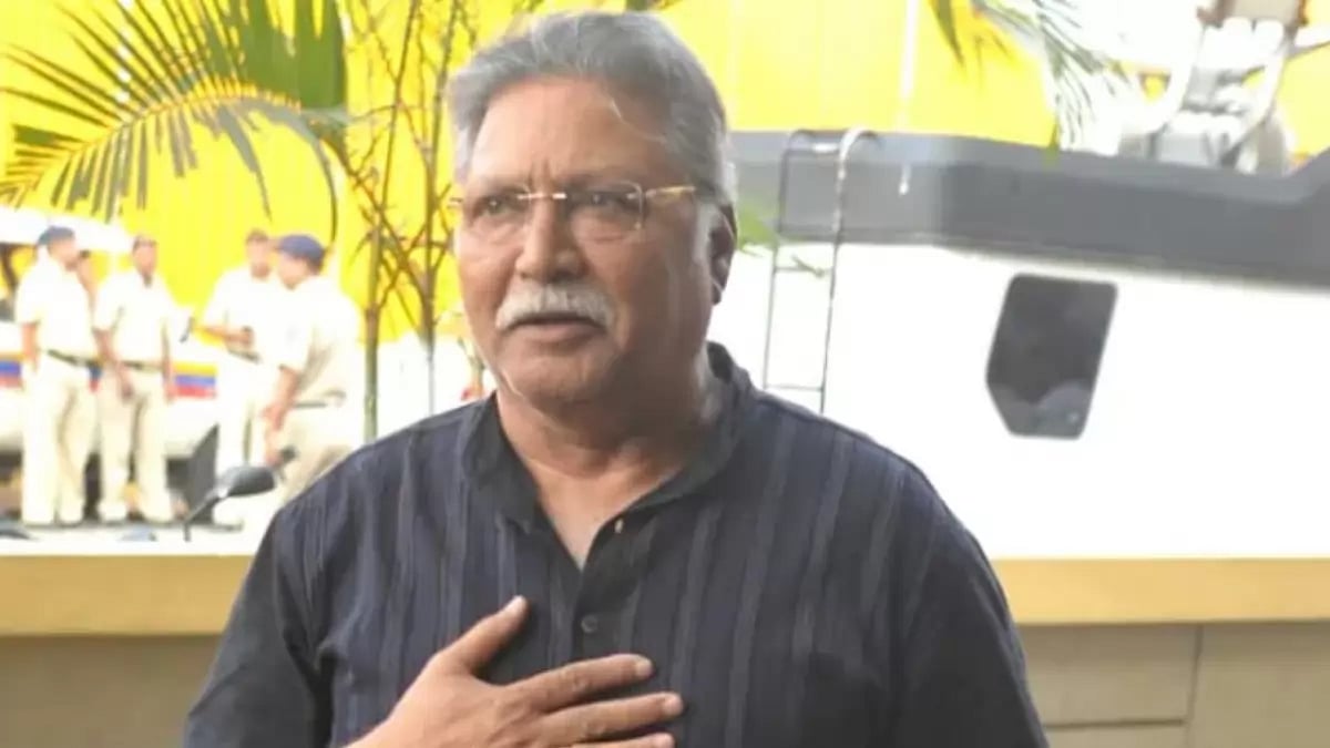 Veteran actor Vikram Gokhale shows improvement