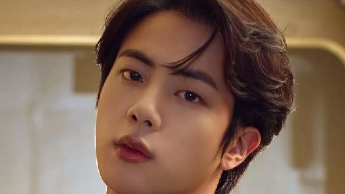 Jin Assigned To Front-Line Boot Camp For Military Service