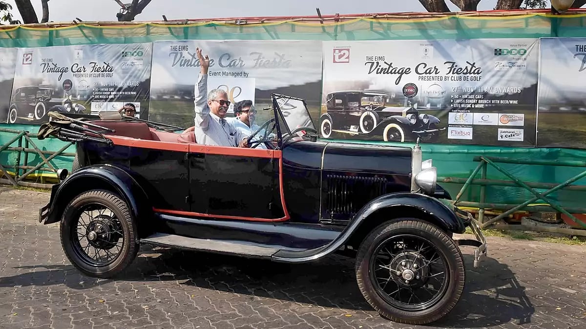 Vintage Car Fiesta in Kolkata
