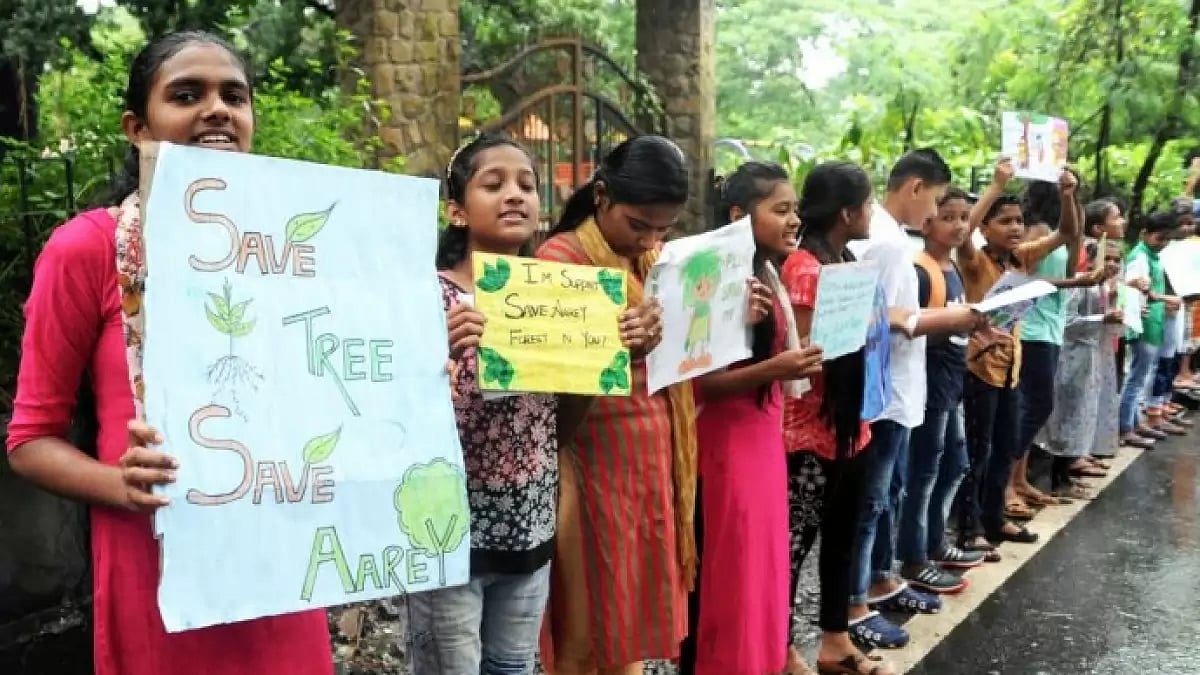 Save Aarey activists and local Mumbaikars participate protesting against cutting Aarey forest