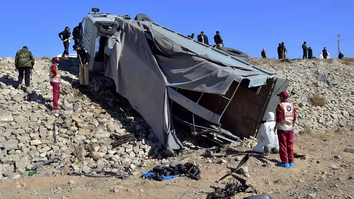 Tehreek-e-Taliban Pakistan (TTP) blew up a police truck in Balochistans Quettas Baleli area
