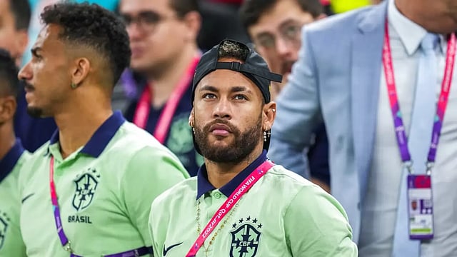 FIFA World Cup 2022: Injured Star Neymar Joins Teammates To Watch Brazil's Game On The Sidelines