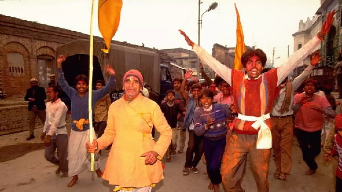 Hindus celebrating holding of darshan at site of Dec. 6 after razing down Babri Masjid