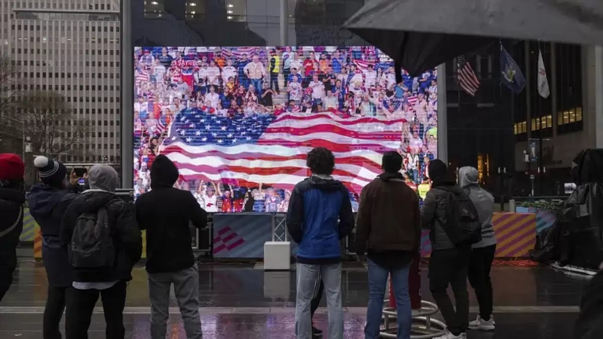 Fans at the Oculus Plaza, New York, watch USA take on the Netherlands.