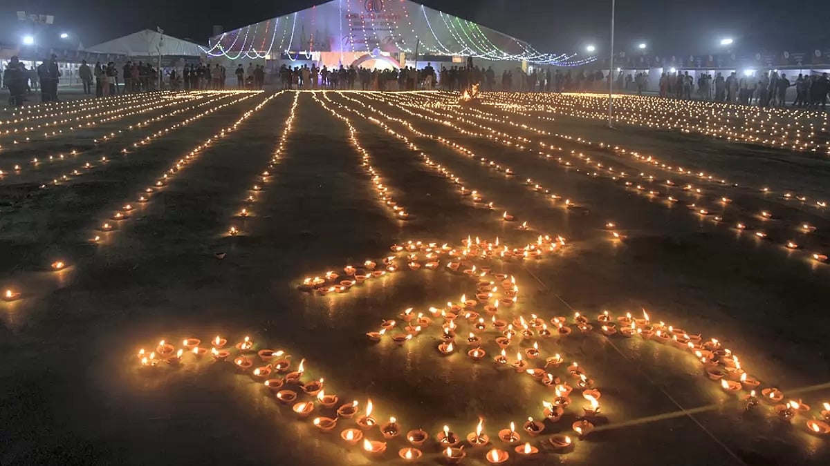 In Pictures: Devotees Celebrating Karthigai Deepam Across India