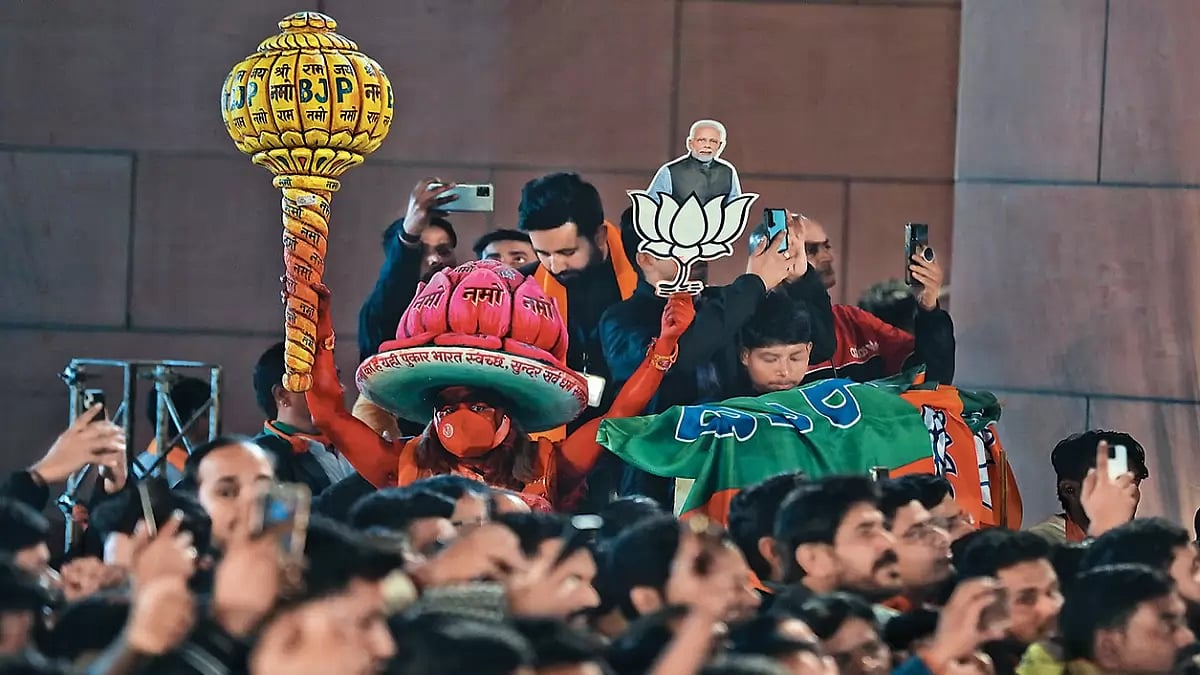 As Congress Gets Destroyed In Gujarat, Aam Aadmi Party Has Its First Roar