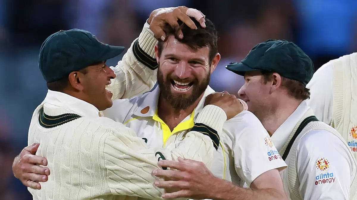 Neser celebrates the wicket of Brathwaite with teammates on Day 2 against West Indies.