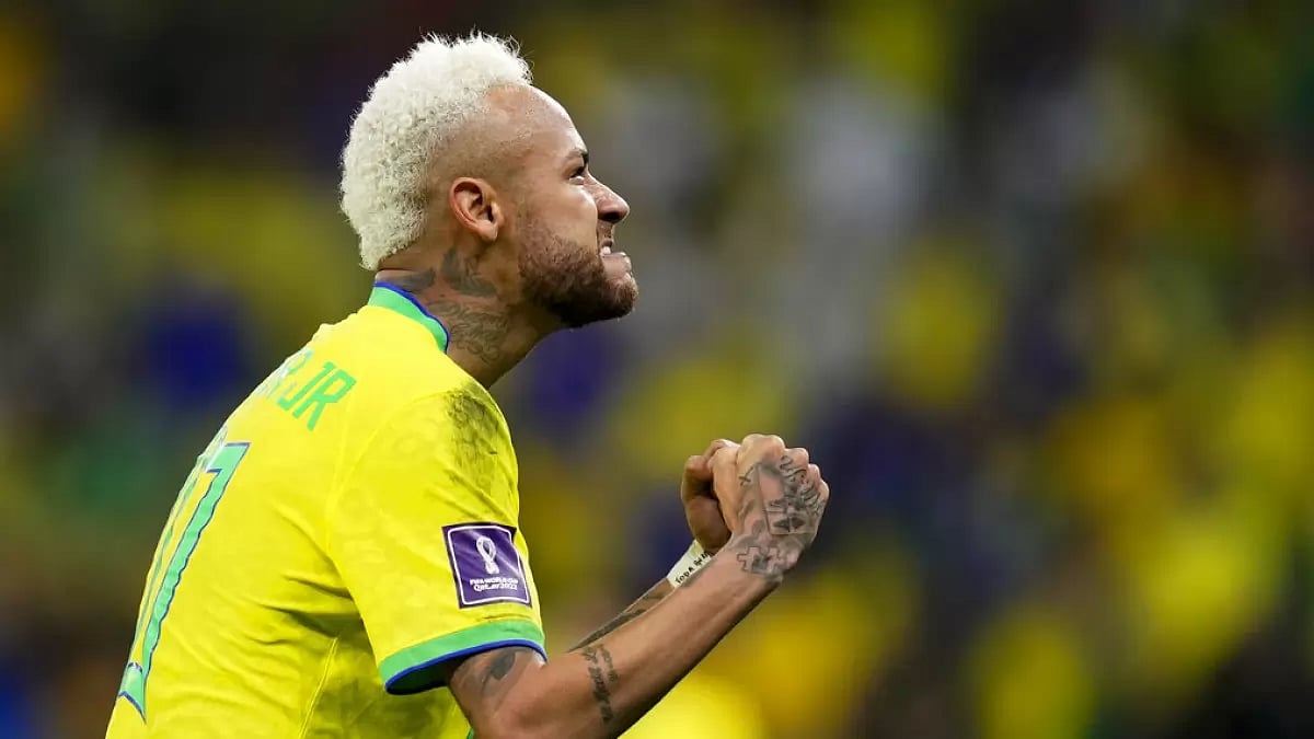 Neymar has now scored 77 goals for Brazil.