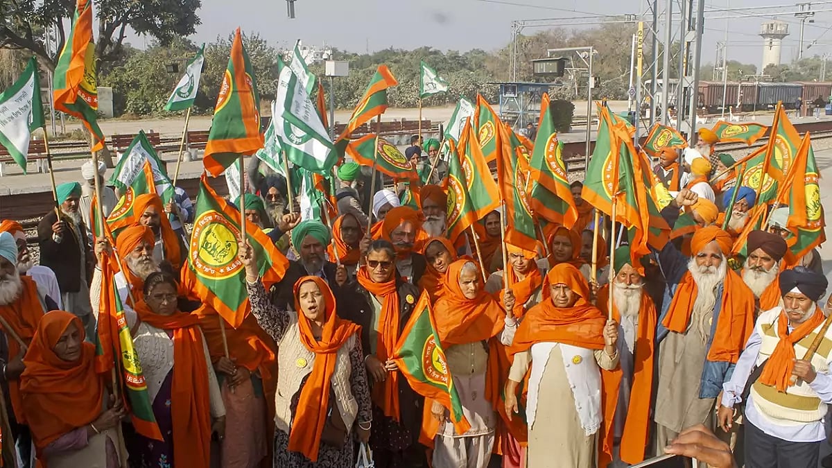 Farmers at Patiala Railway Station