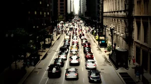 The book conveys the fascination with all that the author finds different and admirable in USA