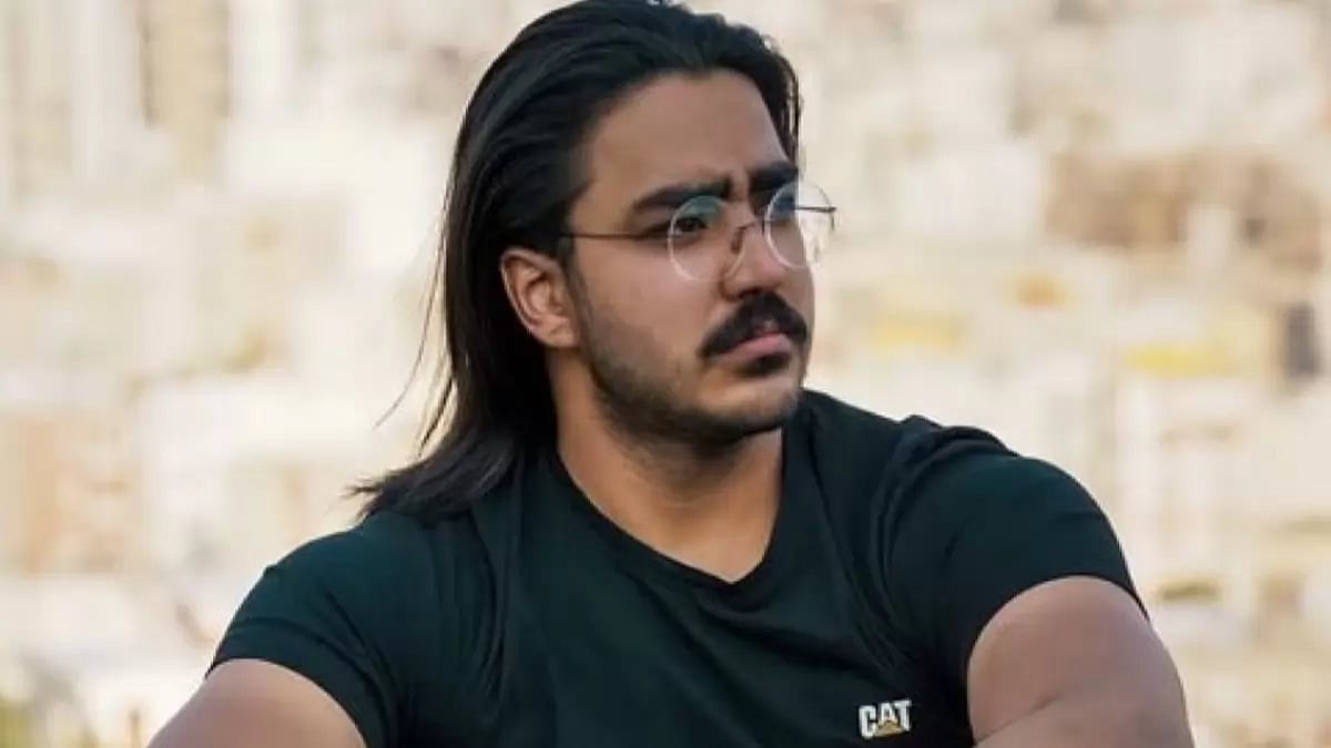 Majidreza Rahnavard was arrested 23 days ago and was hanged on Monday for 'waging war against God.'