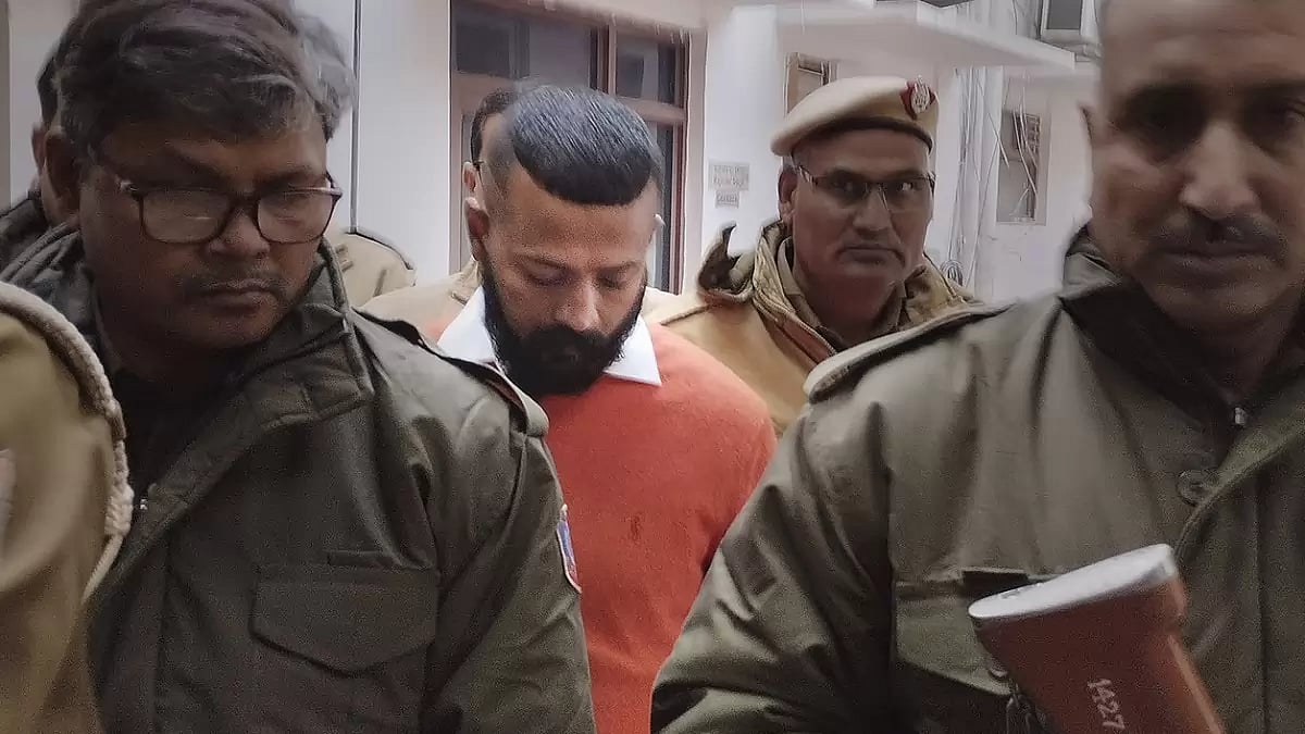 Sukesh Chandrashekhar at Patiala House Court