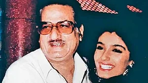 Actor Raveena Tandon with her father Ravi Tandon