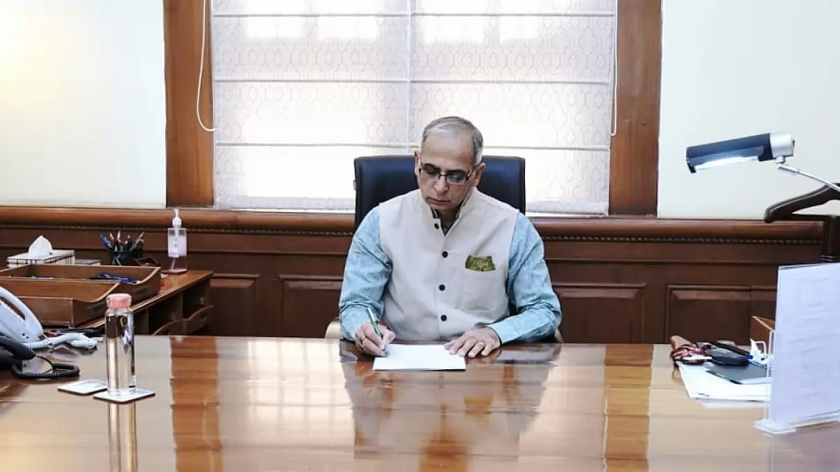 Vinay Mohan Kwatra Takes Charge As New Indian Ambassador To US