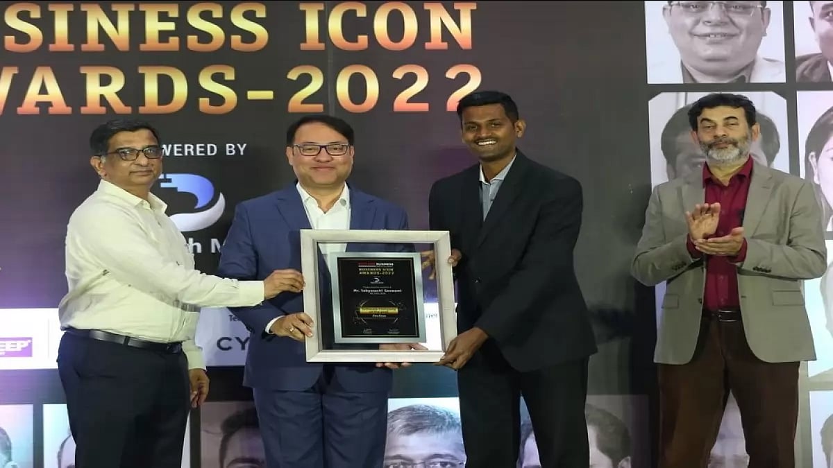 Mr. V.R. Govindarajan & Mr. Sabyasachi Goswami