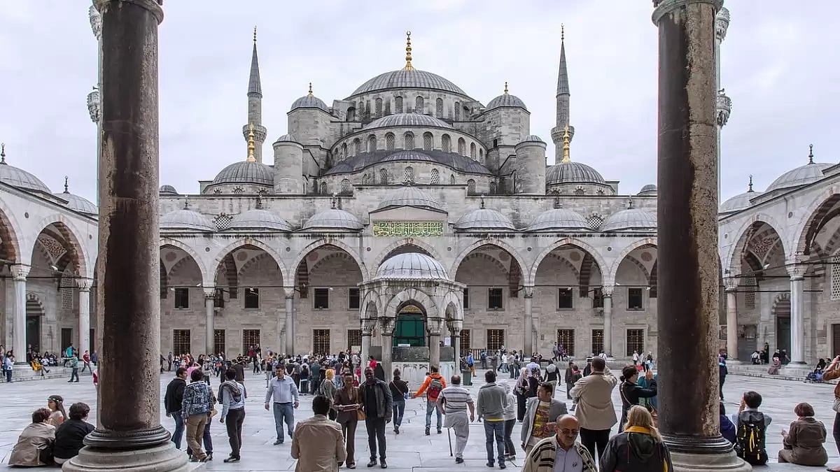 Representational Image