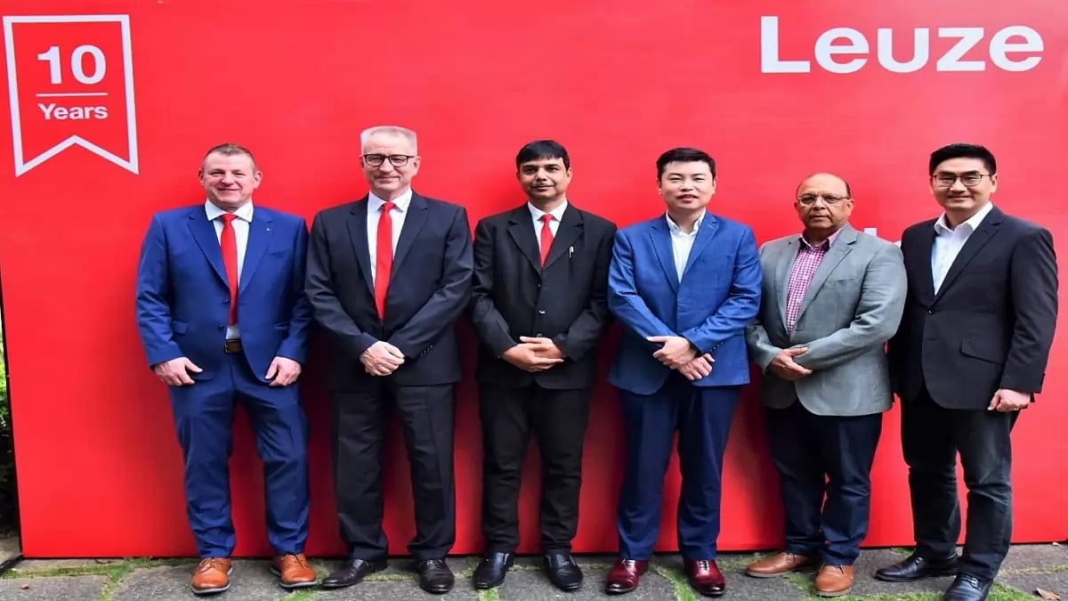 The Leadership team of Leuze with Mr. Ulrich Balbach (CEO)