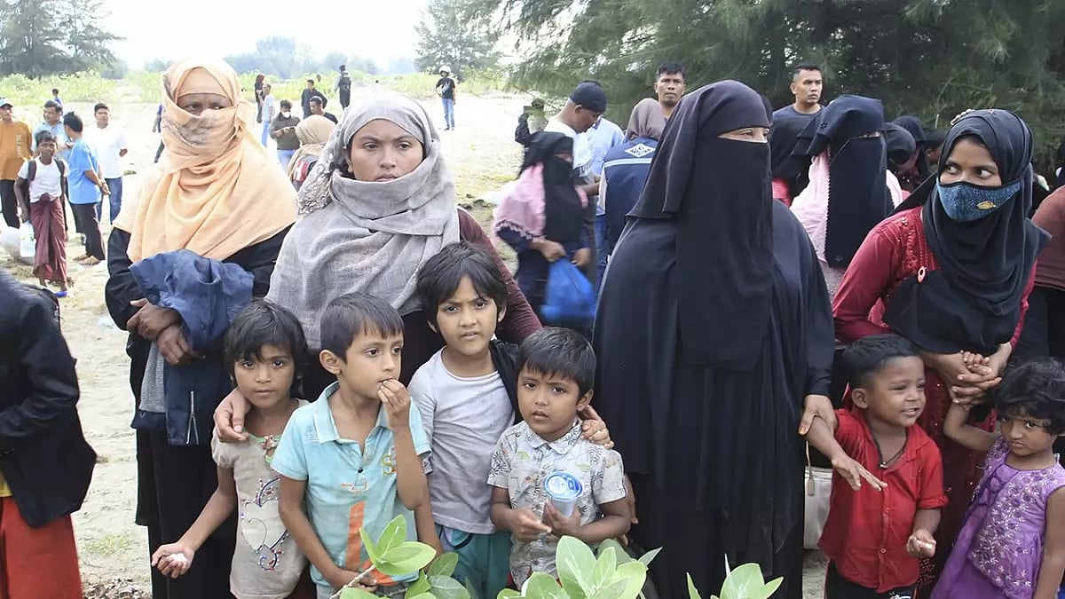 Indonesia Rohingya refugees with children (Representative image) - null