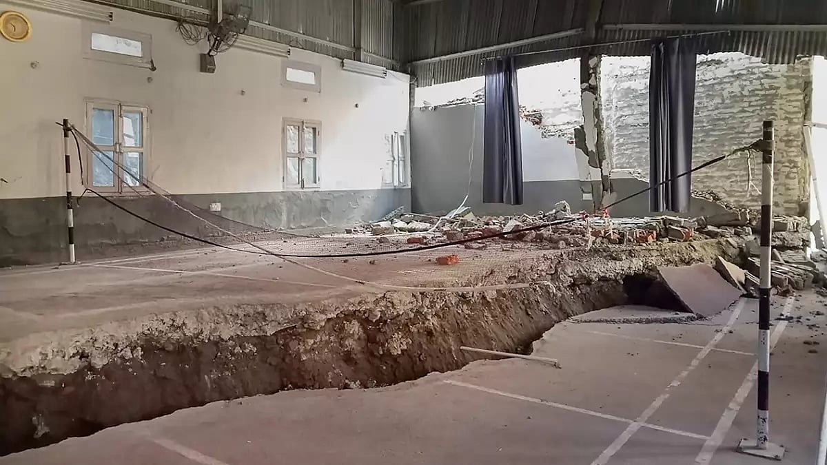 Joshimath sinking: Collapsed wall (Representative image)