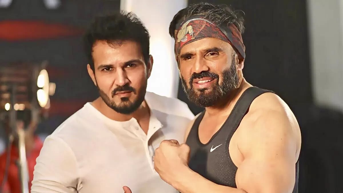 Irfan Rangrez with Suniel Shetty
