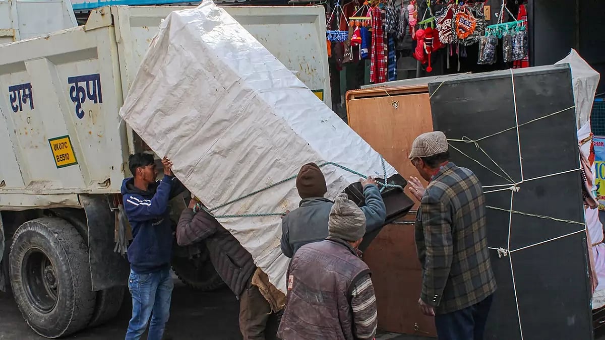 Joshimath land subsidence: Residents shift