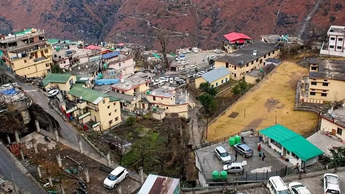 A residential area in Uttarakhand's Joshimath that has been affected by land subsidence 