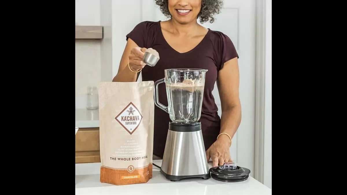 25 Best Protein Powders For Bulking